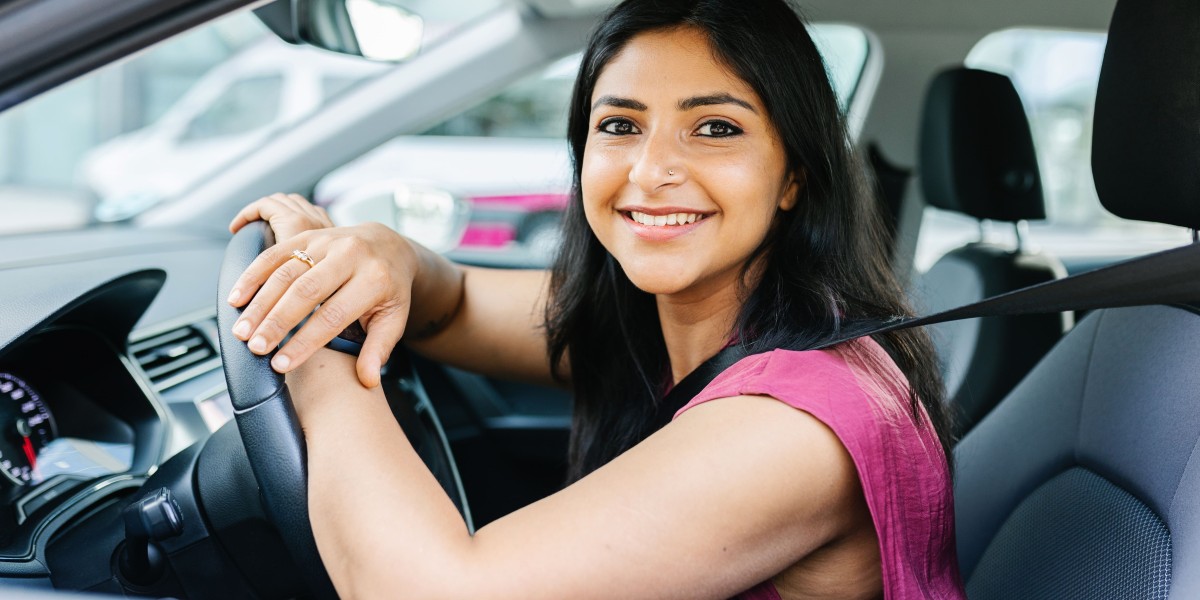 A Comprehensive Guide to Online Driving License Services in the UK